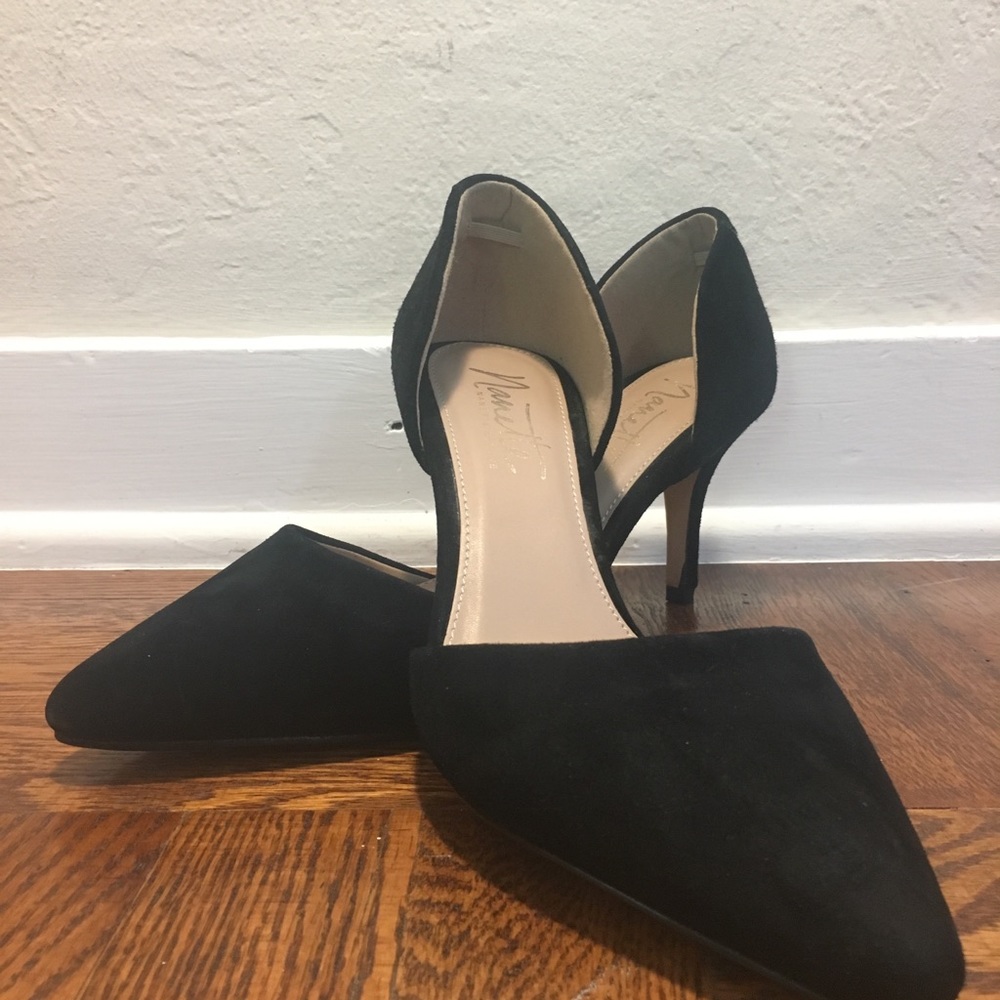 D’Orsay Pumps Closed Toe